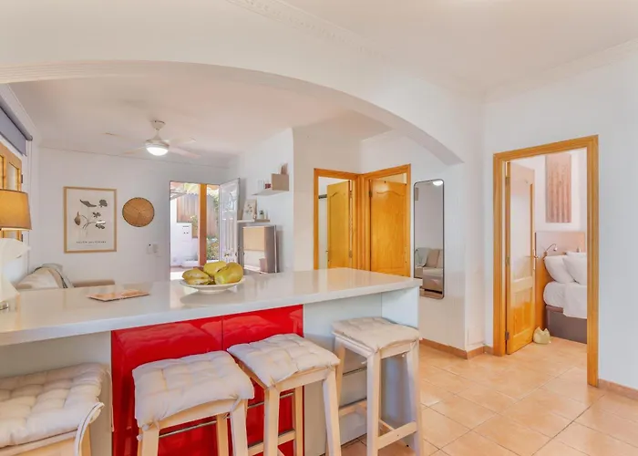 En 普拉亚戴尔雷安格莱斯